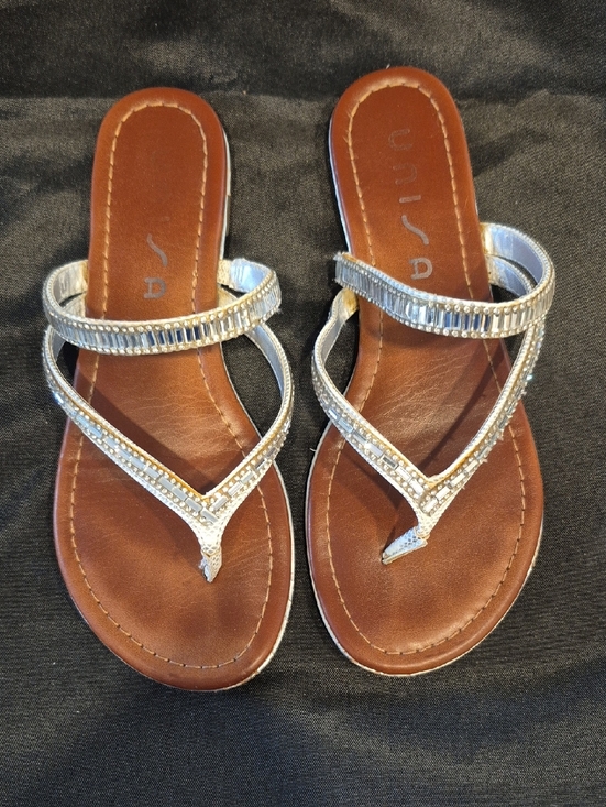 Unisa Shoes - Unisa Avisa Silver Rhinestone Beaded V‑Strap Women's Sandals